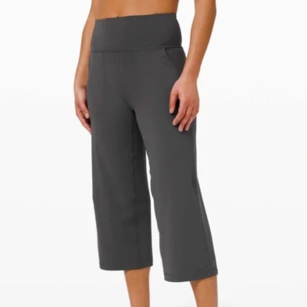 lululemon athletica Gray Cropped Pants